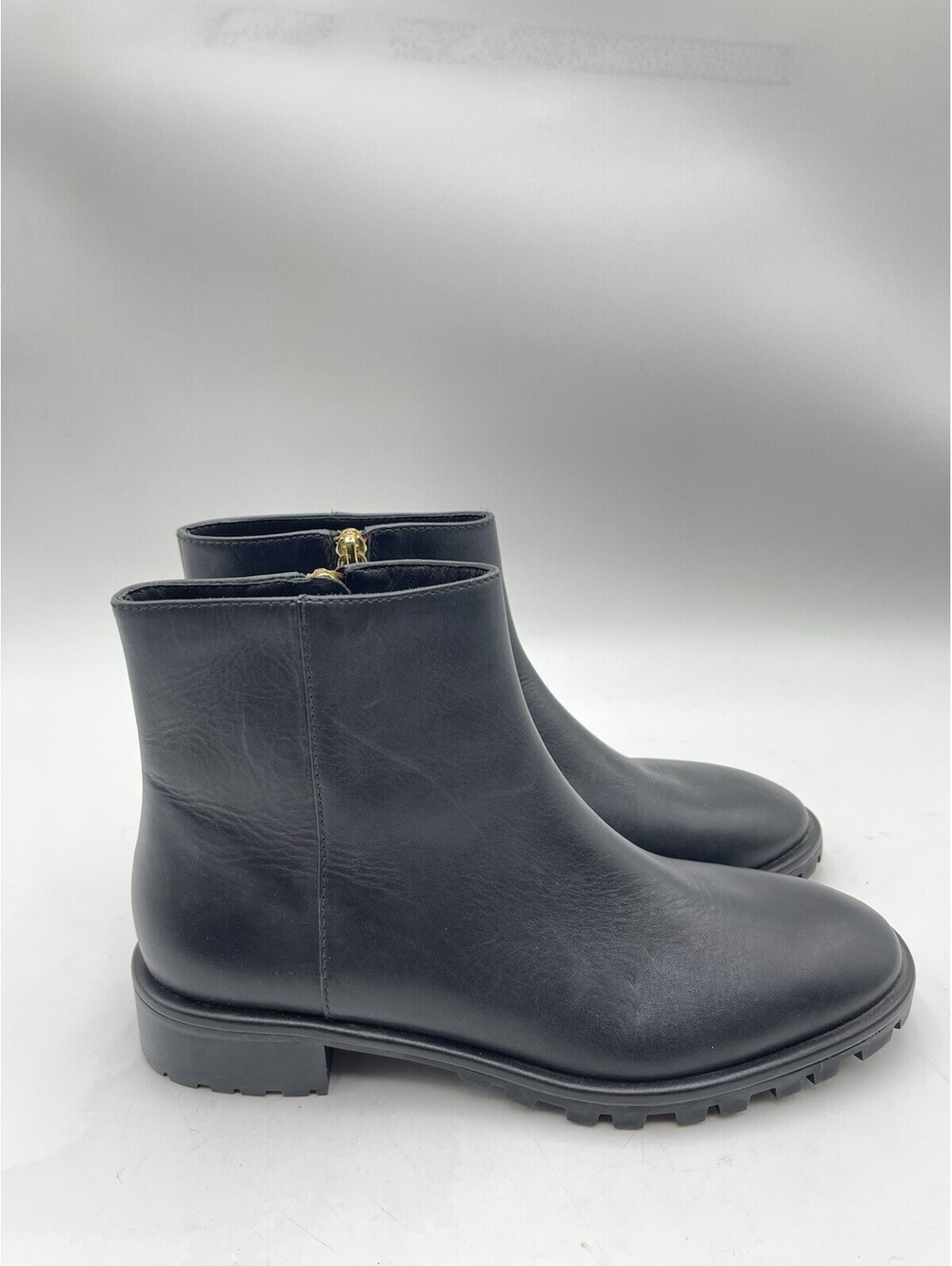 Women’s Stuart Weitzman Maelie black leather ankle booties Size 7.5M